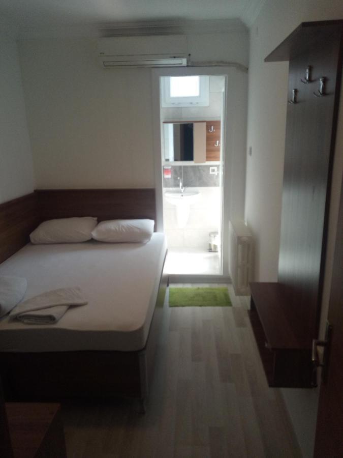 Gueven Hotel Canakkale Exterior photo